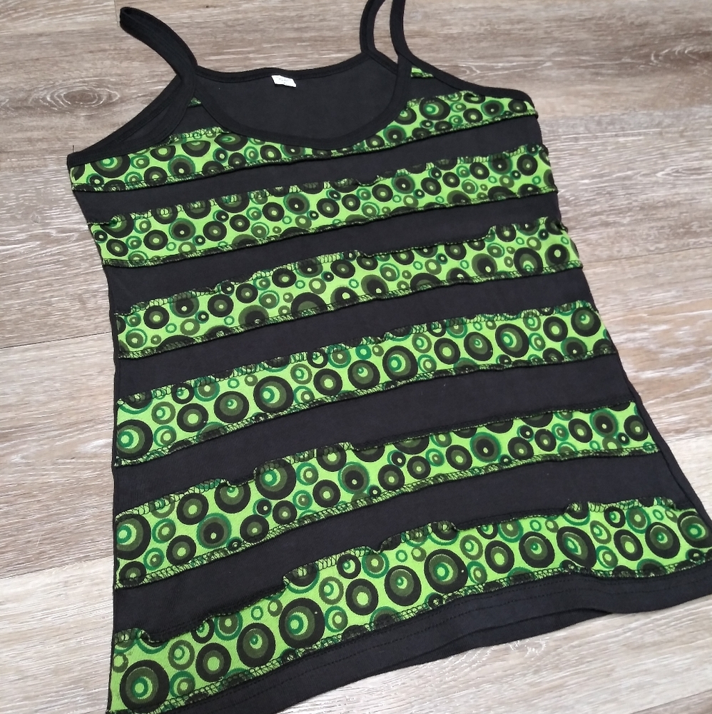 NWOT Green Bubbles Trippy Hippie Festival Patchwork Spaghetti Top